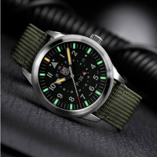 Luminox 42mm P-38 LIGHTNING GMT 9520 Series Pilot Mens Watch XA.IE21