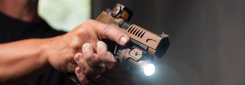 Sig Sauer FOXTROT2R FDE Ultimate 700 Lumen White Light for Versatility and Performance (SOF2R102)