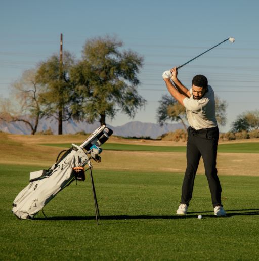 Bushnell Golf Tour V7 Shift Laser Rangefinder with Tour Trusted Slope Technology, Dual Color Display w/ Wearable4U Bundle