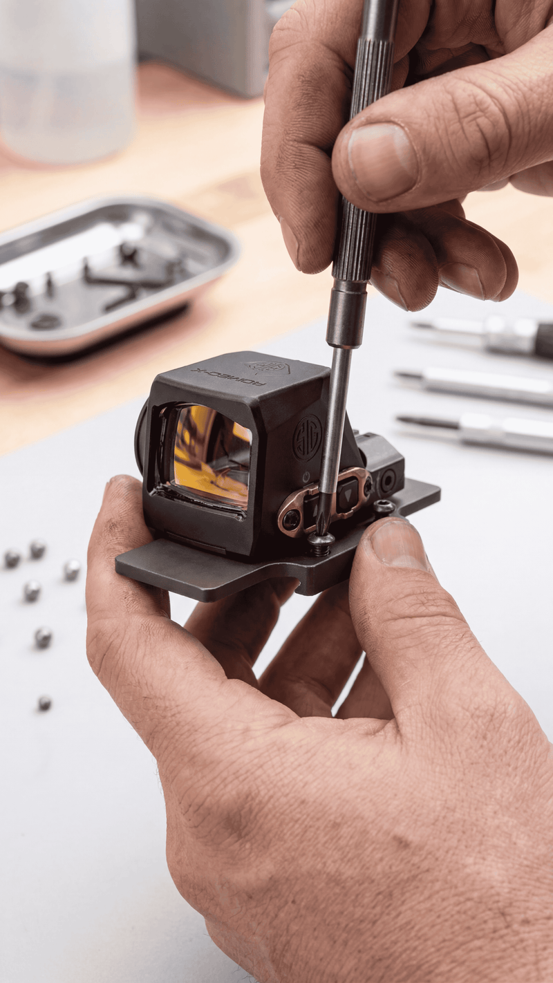 Sig Sauer ROMEO-X Reflex Sight Enclosed Compact, Circle Red Dot, ROSE (SORX1408)