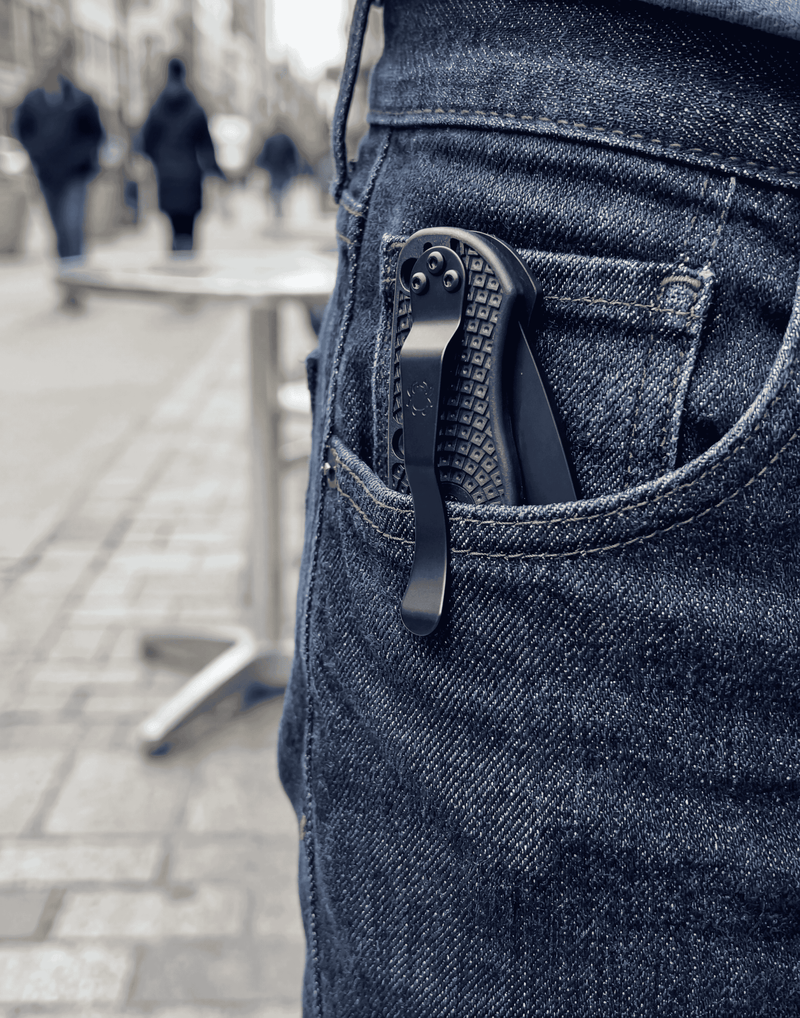 Spyderco Para Military 2 Lightweight Plain Edge 3.47" Black Blade Folding Pocket Knife (C81PBBK2)