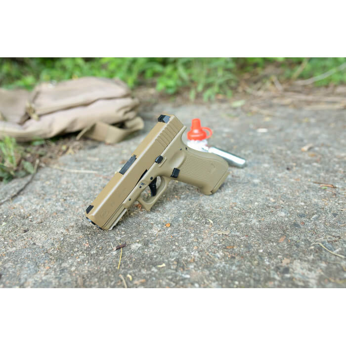 Umarex Glock 19X GEN5 .177 Cal Blowback Air Pistol, Tan (2255212) with Wearable4U Bundle