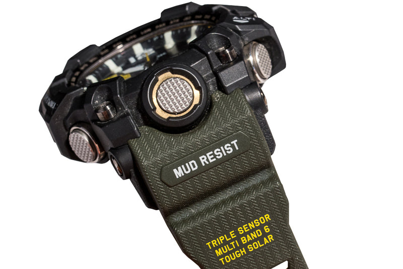 Casio Mudmaster Watch (GWG1000-1A3) with Wearable4U Power Pack Bundle