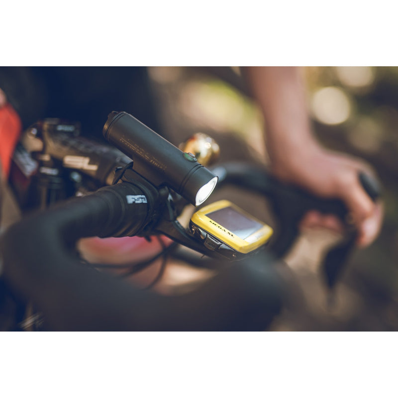 Lezyne Classic Drive 700XL Bicycle Head Light, 95 Hour Runtime, 8 Output Modes, High Performance Front Light