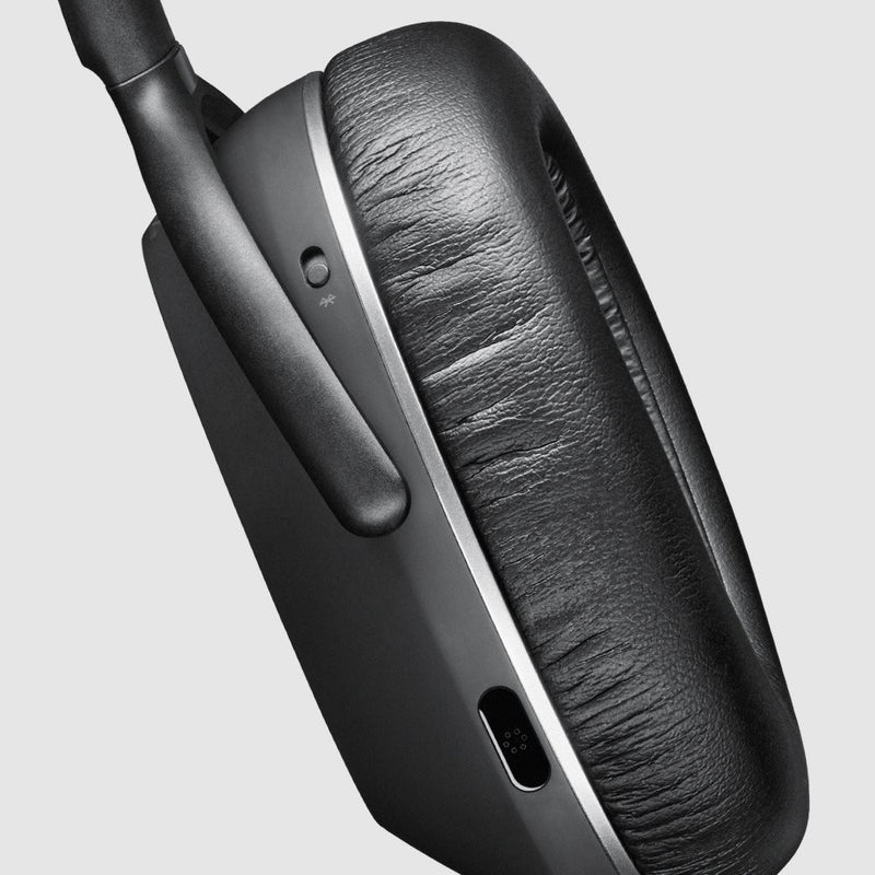 Sennheiser PXC 550 Wireless closed around ear headphone with adaptive noise cancelling, Bluetooth/NFC wireless pairing, and touch control